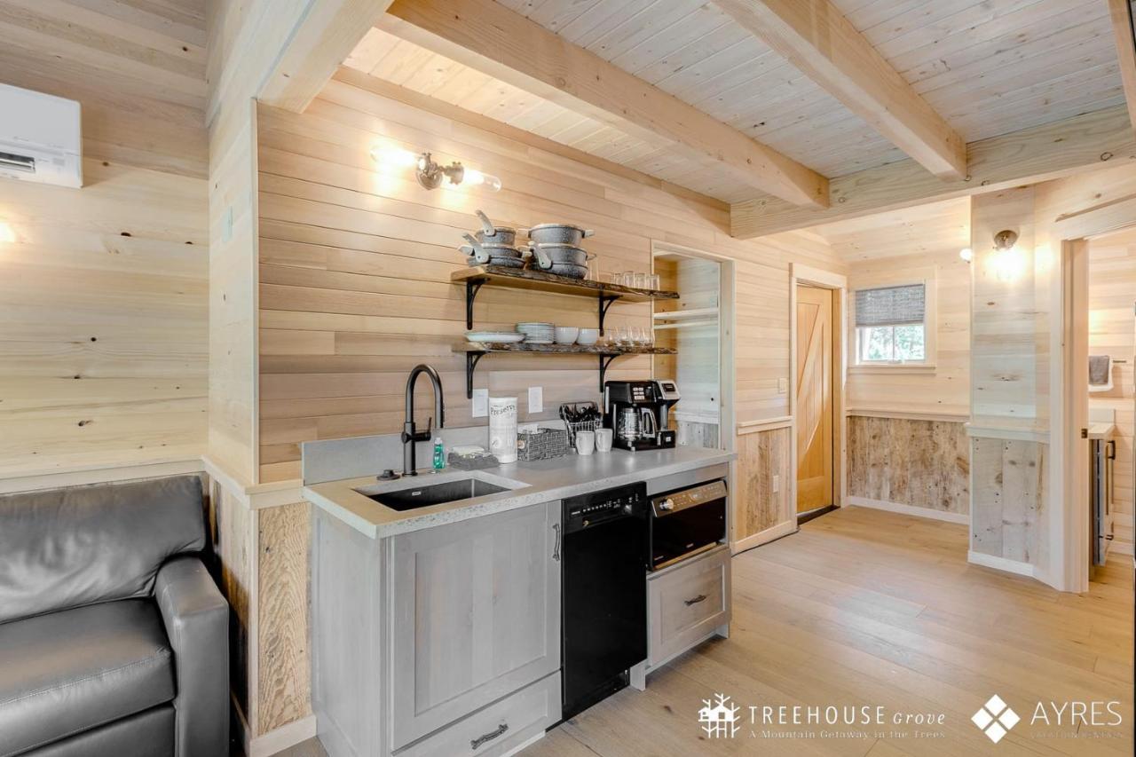 The Blackjack Oak In Treehouse Grove At Norton Creek Gatlinburg Exterior foto